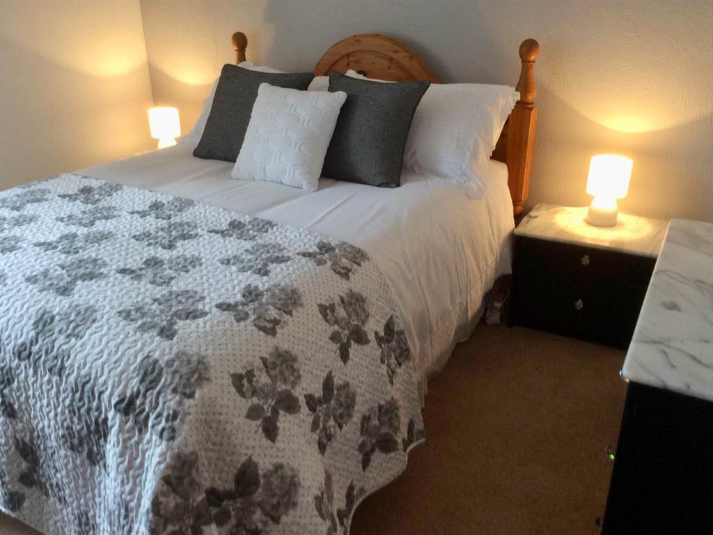 A Bedroom in Wootton Courtenay